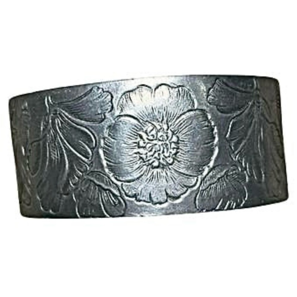 Salisbury Pewter Flower of the Month Cuff (AUGUST)